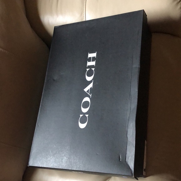 SALE!! NEW COACH Lilli boots - Picture 16 of 16